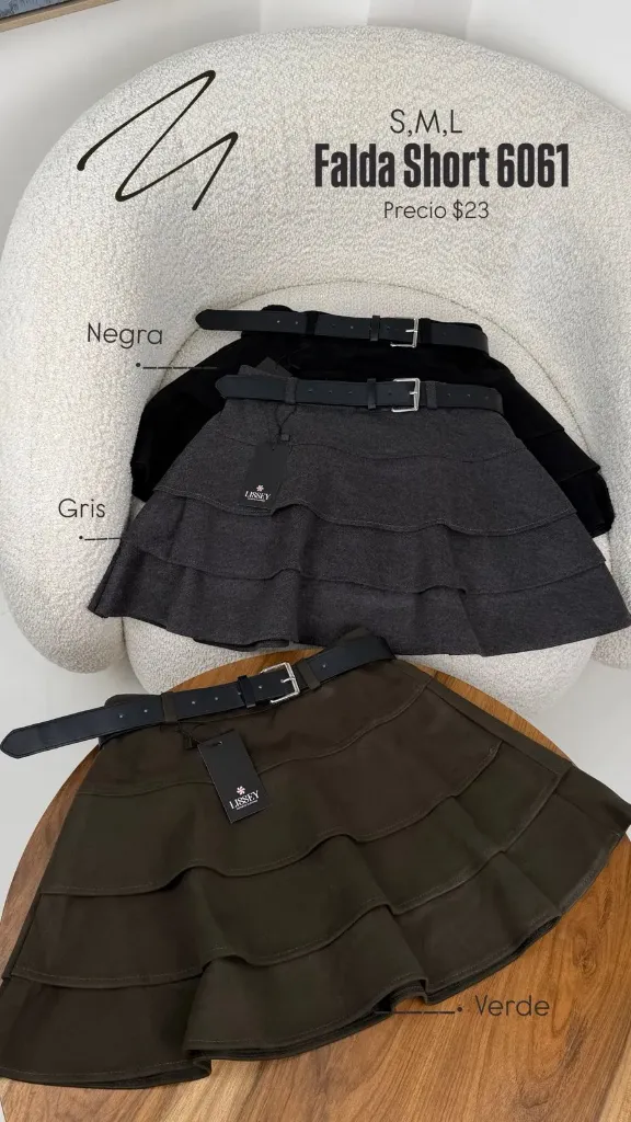 [B333.13] Falda short 60061 (Verde, S)