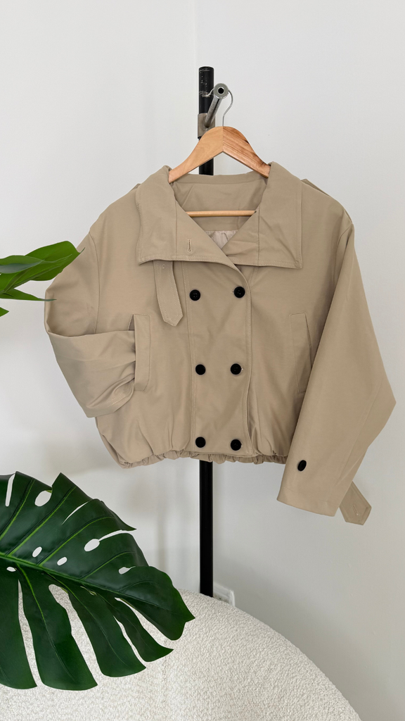 Abrigo impermeable 8809