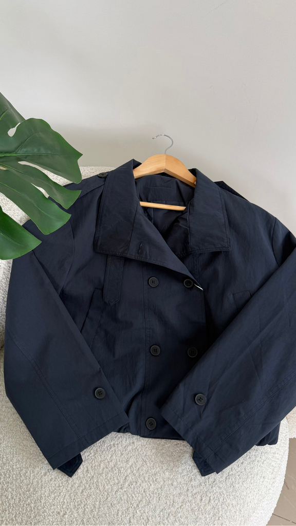 Abrigo impermeable 8809