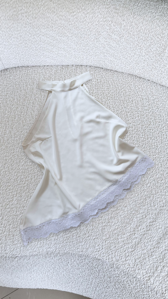 Blusa asimétrica de seda