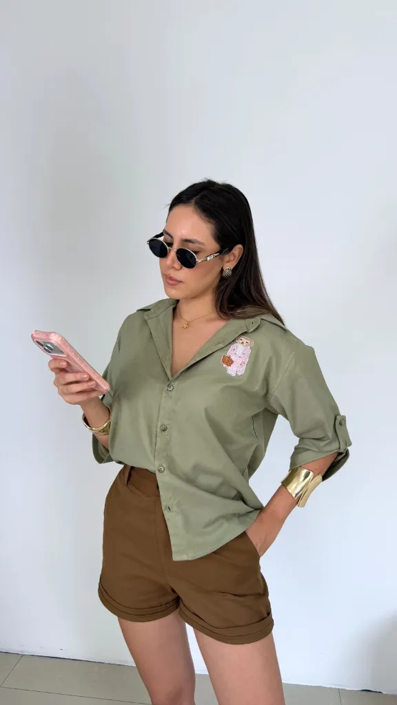 Camisa de Lino Bordada Oso