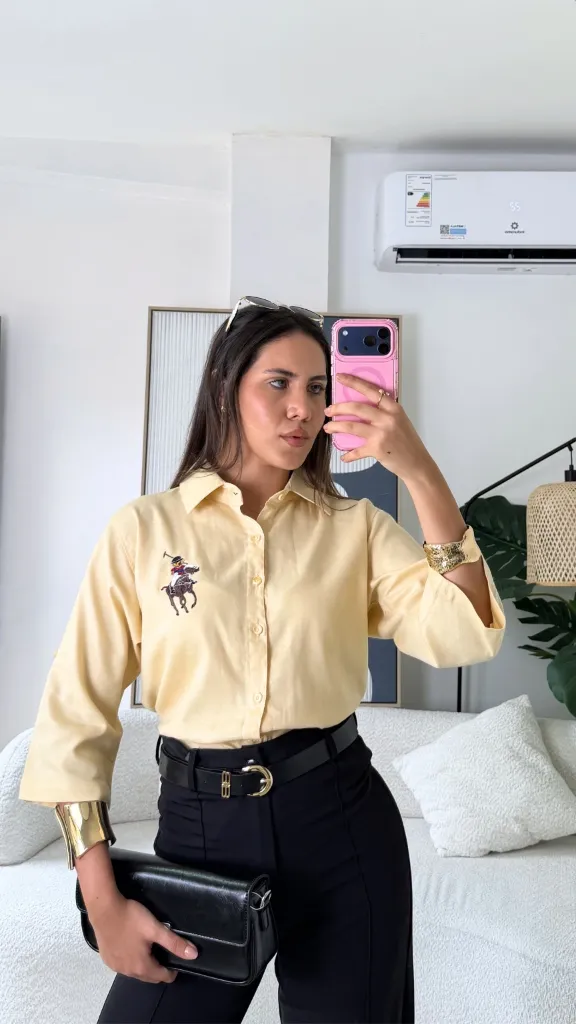 Camisa de Lino Bordada Caballos