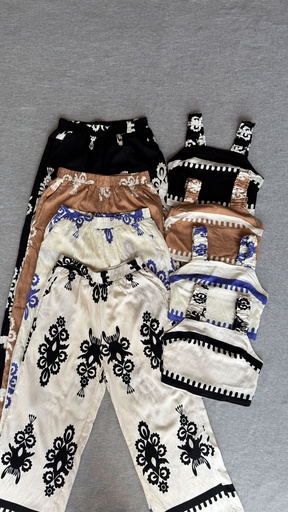Conjunto 010