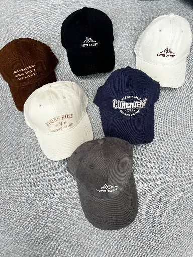 [C074] GORRAS