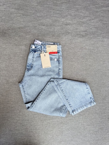 Mom Jean DL05